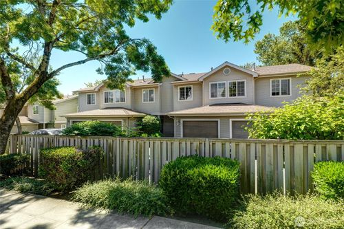 c3-501 23rd Ave S, Seattle, WA, 98144-2343 | Card Image
