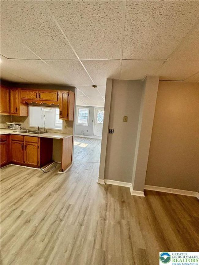 4 - 210 E Main St, Condo with 1 bedrooms, 1 bathrooms and null parking in Pen Argyl PA | Image 9