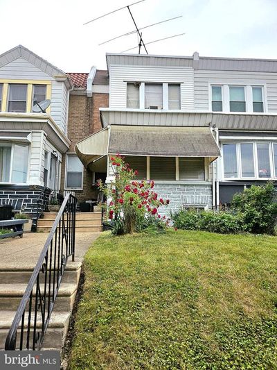 1507 W Chew Street, Townhouse with 3 bedrooms, 1 bathrooms and null parking in PHILADELPHIA PA | Image 1