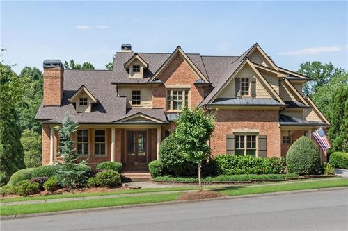 5861 Yoshino Cherry Ln, Braselton, GA, 30517-7024 | Card Image