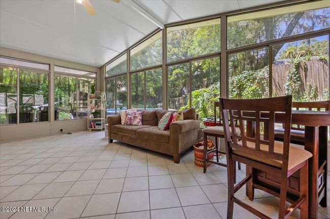 1825 Hickory Ln, House other with 4 bedrooms, 3 bathrooms and null parking in ATLANTIC BEACH FL | Image 11