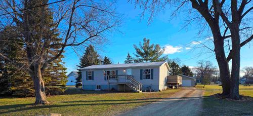 wayne-smith-513 2nd st 2nd St Sw, Cresco, IA, 52136-1950 | Card Image