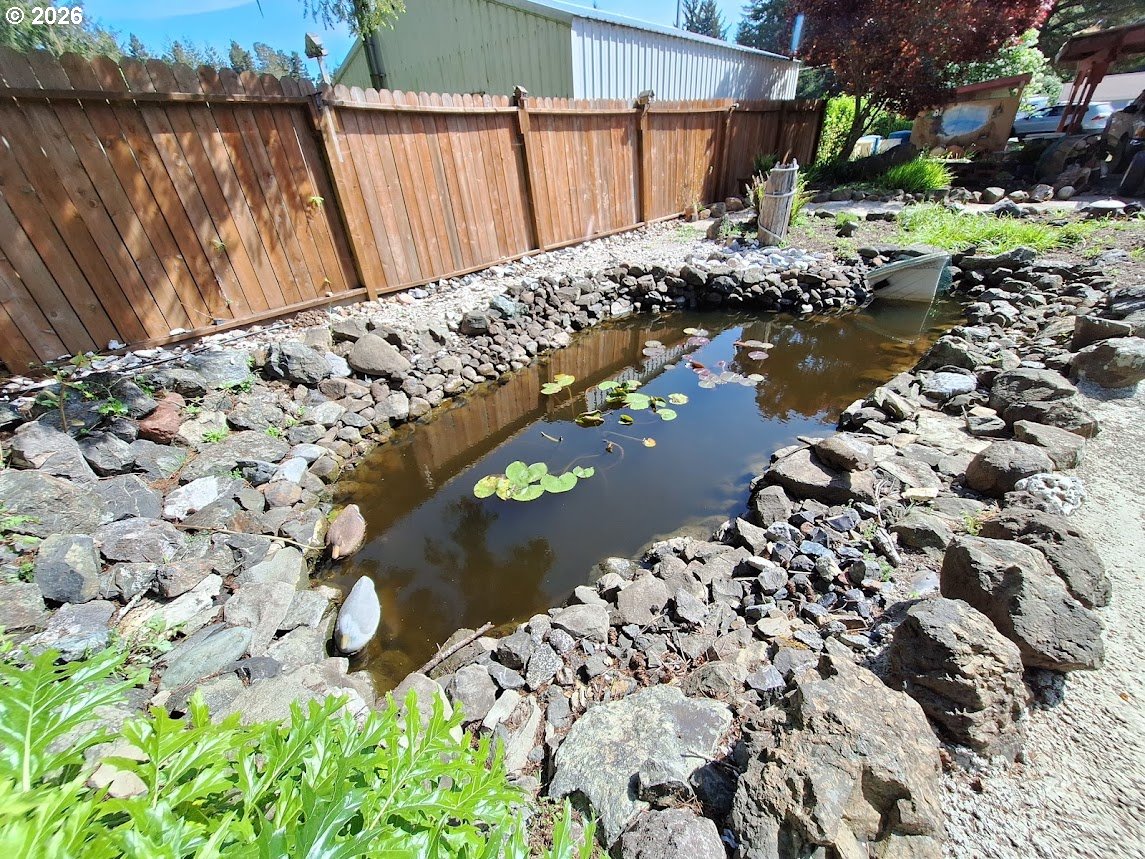 Residential Income in CoosBay 4