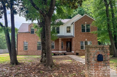 5846 Hanna Ct, Charlotte, NC, 28212-2100 | Card Image