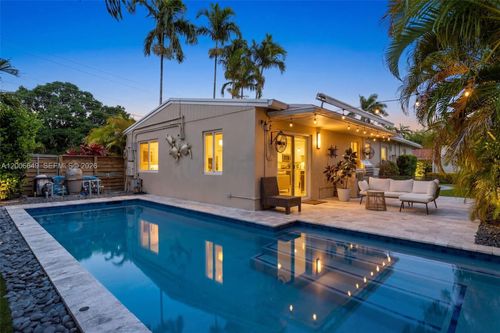 0-930 N 11th Ct, Hollywood, FL, 33019 | Card Image