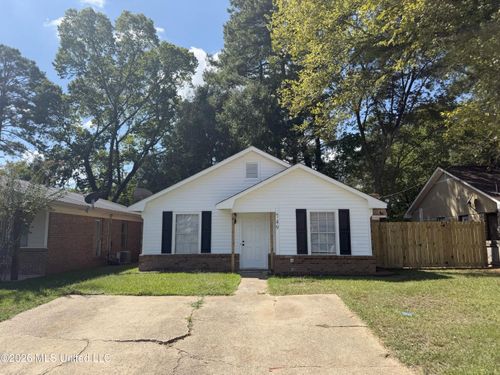 749 Clearmont Dr, Pearl, MS, 39208-6266 | Card Image