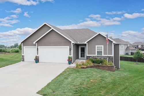 12820 Spring Ave, Kansas City, KS, 66109-2024 | Card Image