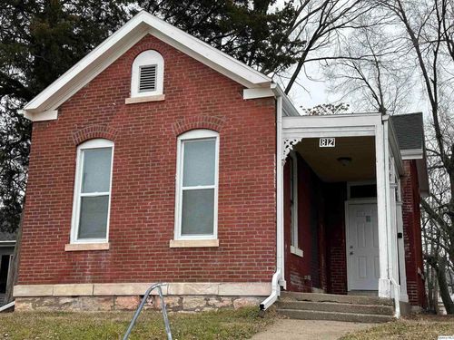 812 N 7th St, Quincy, IL, 62301-1838 | Card Image