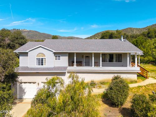 15811 Calle El Capitan, Green Valley, CA, 91390-4952 | Card Image