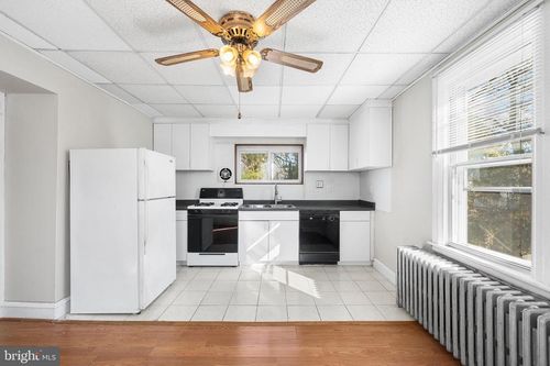 2-7301 Chestnut Ave, Elkins Park, PA, 19027-3217 | Card Image