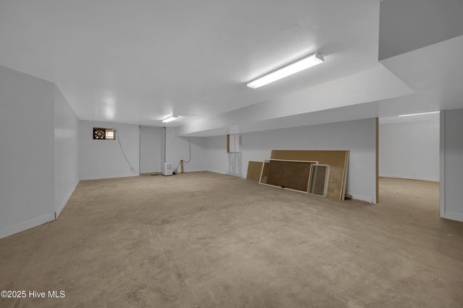 Basement | Image 56