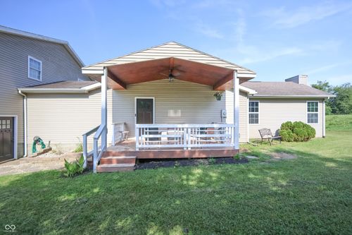 4340 W County Road 1100 S, Paris Crossing, IN, 47270-9518 | Card Image