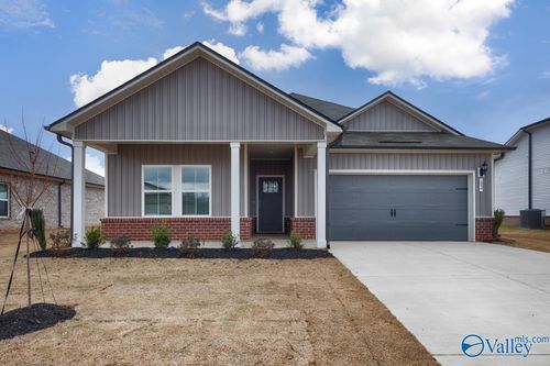 83 Wilcot Rd, Meridianville, AL, 35759-4001 | Card Image
