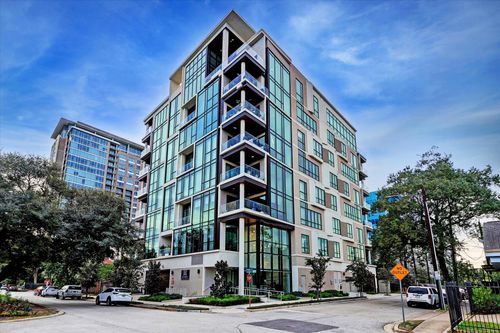 403-5104 Caroline St, Houston, TX, 77004-5891 | Card Image