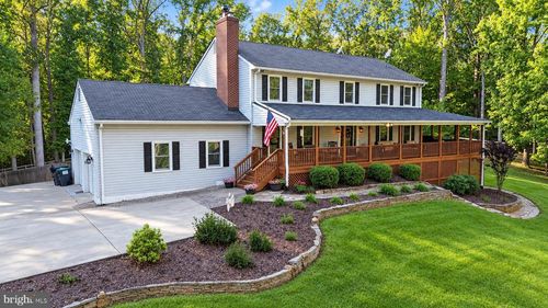 143 Walnut Ridge Dr, Stafford, VA, 22556-5902 | Card Image