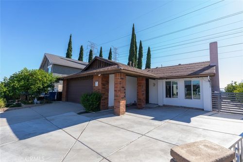 11493 Lev Ave, San Fernando, CA, 91345-1228 | Card Image