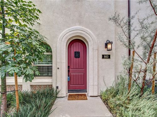 860 Francesca Dr, Walnut, CA, 91789-4540 | Card Image