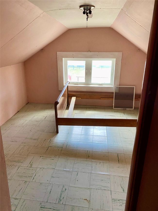 Attic room 1 | Image 21