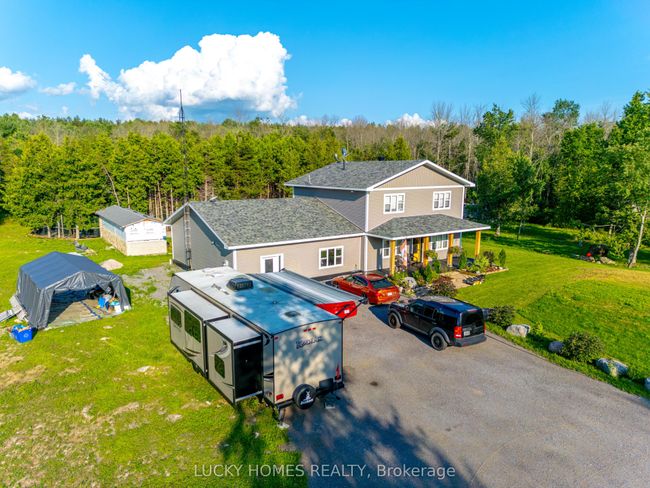 2916 Shannonville Rd, House other with 3 bedrooms, 3 bathrooms and 12 parking in Plainfield ON | Image 4