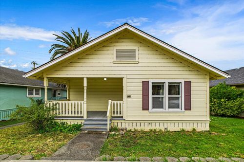 139 Main St, Scotia, CA, 95565-9743 | Card Image