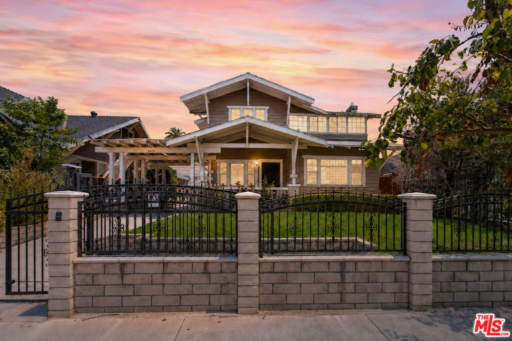 Residential in Los Angeles 3