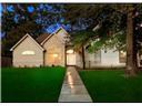 3002 Pine Chase Dr, Montgomery, TX, 77356-8916 | Card Image