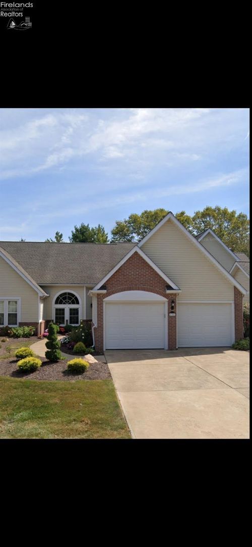4306 White Tail Run, Sandusky, OH, 44870-7030 | Card Image