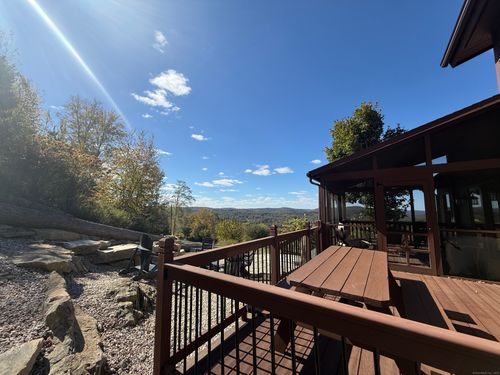 570 Long Mountain Rd, New Milford, CT, 06776-4804 | Card Image