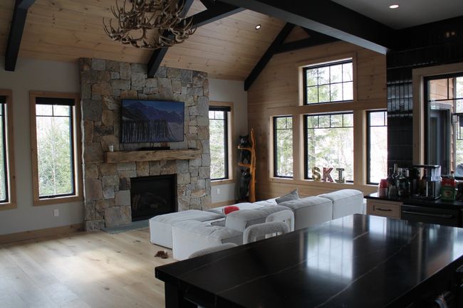 330 S Peak Rd, House other with 5 bedrooms, 5 bathrooms and null parking in Lincoln NH | Image 6