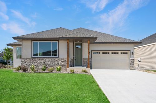 1257 Willowbrook Cir, Delano, MN, 55328-4401 | Card Image