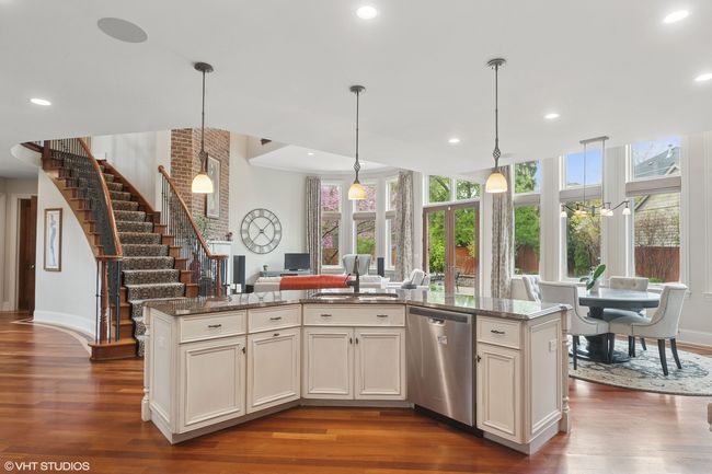 1138 Greentree Ave, House other with 5 bedrooms, 5 bathrooms and 2 parking in Deerfield IL | Image 16
