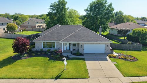 19808 Kirkstone Way, Mokena, IL, 60448-7705 | Card Image