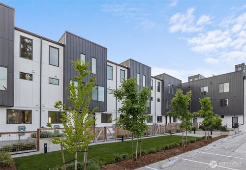 a-6614 Carleton Ave S, Seattle, WA, 98108-3531 | Card Image