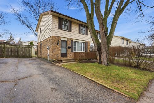 42 Sasha Cres, London, ON, N6E2M5 | Card Image