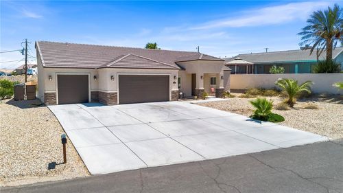 1883 Arcadia Bay, Bullhead City, AZ, 86442-6913 | Card Image