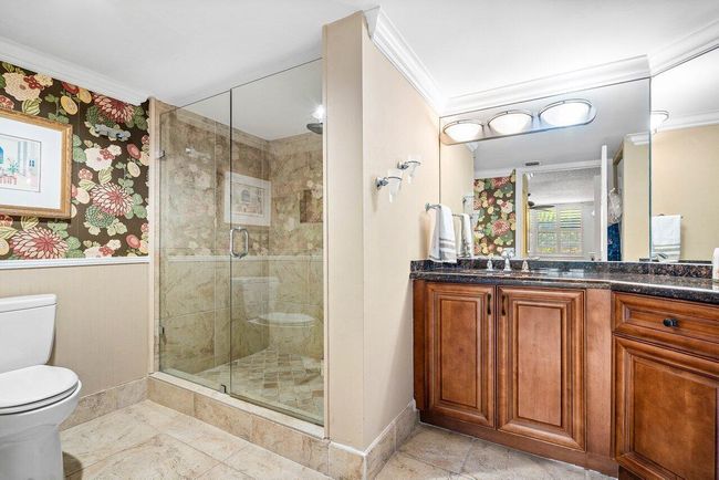 APT-201 - 3606 S Ocean Blvd, Condo with 3 bedrooms, 2 bathrooms and null parking in Highland Beach FL | Image 19