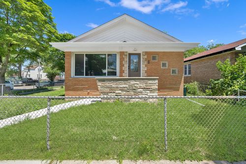 1924 W Marquette Rd, Chicago, IL, 60636-3209 | Card Image