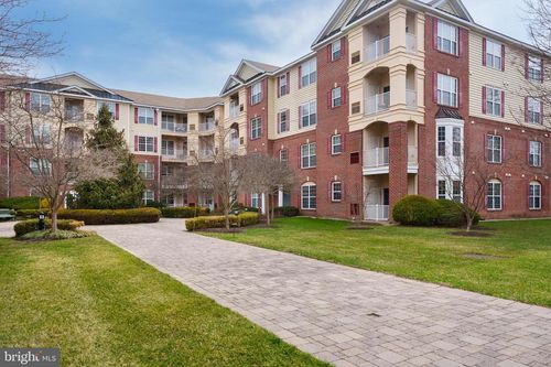 f2-1109 Colts Cir, Trenton, NJ, 08648-3266 | Card Image