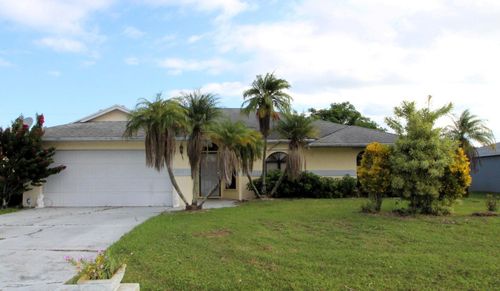 2237 Se Gaslight St, Port St. Lucie, FL, 34952-7332 | Card Image