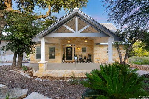 2078 Connie Dr, Canyon Lake, TX, 78133-5384 | Card Image