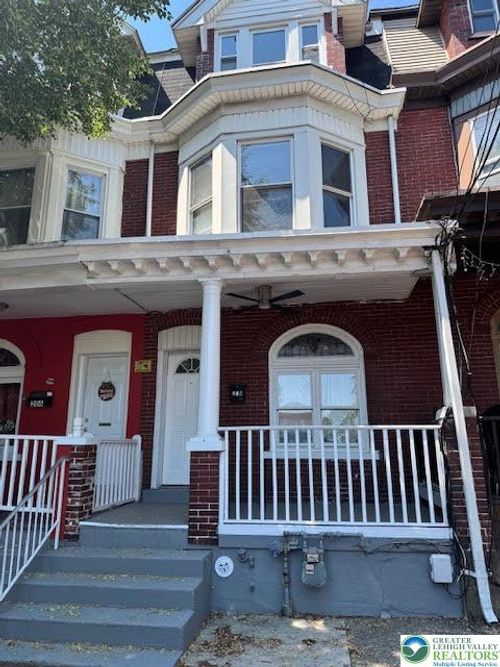208 Ridge Ave, Allentown, PA, 18102-5324 | Card Image