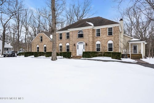 31 Pitney Ln, Jackson, NJ, 08527-2933 | Card Image