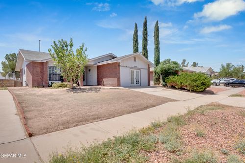 12560 Angie Bombach Ave, El Paso, TX, 79928-1751 | Card Image