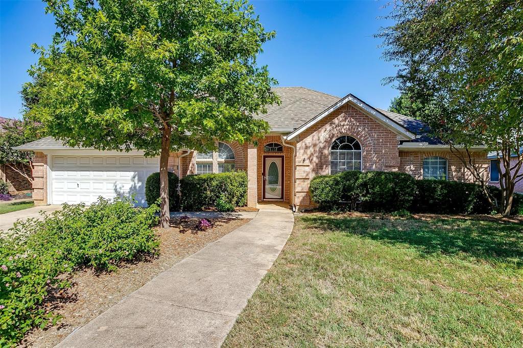 Meandering Dr, North Richland Hills, TX 76182