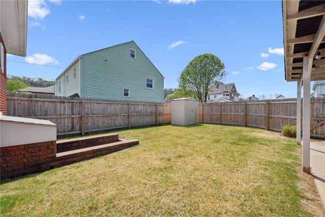 185 Center St, House other with 3 bedrooms, 2 bathrooms and 2 parking in Springdale PA | Image 27