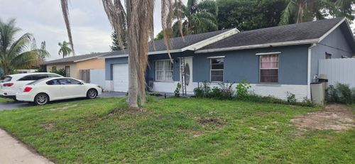 426 Sw 79th Ter, North Lauderdale, FL, 33068-1121 | Card Image