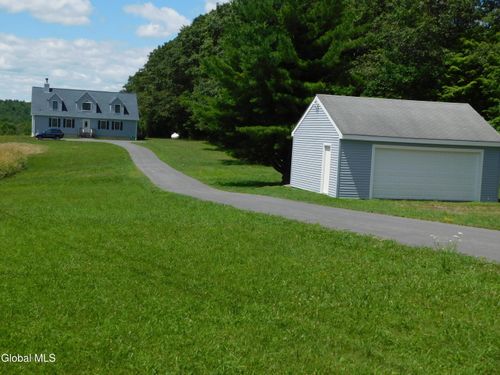 333 Ridge Rd, Middleburgh, NY, 12122-7124 | Card Image
