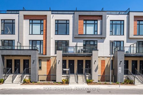 511-9 Steckley House Lane, Richmond Hill, ON, L4S0N1 | Card Image
