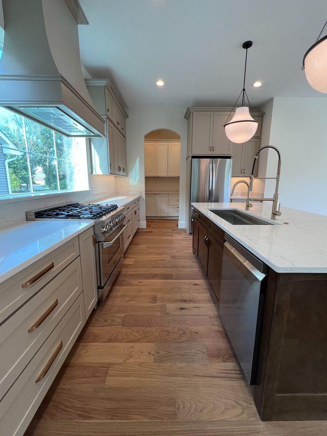 9524 Hook St, House other with 4 bedrooms, 3 bathrooms and 6 parking in Highland IN | Image 12