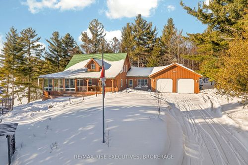 1093B 2 Loon Lane, Sharbot Lake, ON, K0H2P0 | Card Image